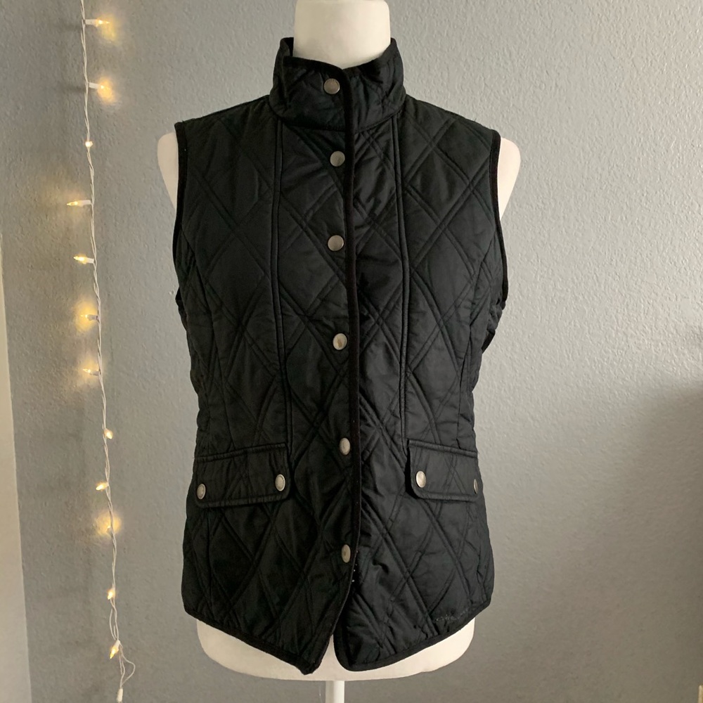 Women’s Eddie Bauer Black quilted vest